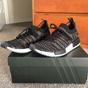 Adidas Boosts: NMD_R1 STLT PK